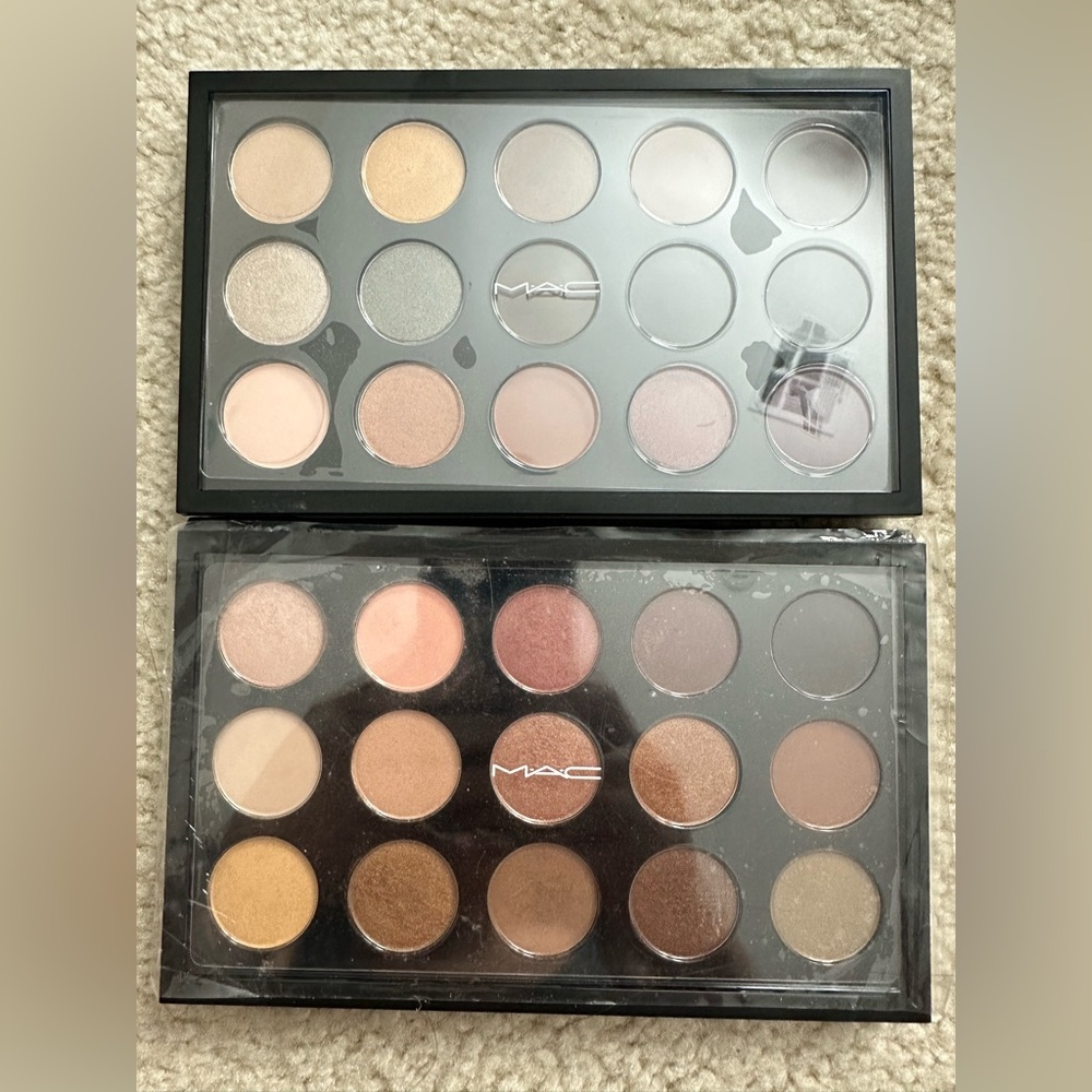 Mac cosmetics eyeshadow palettes